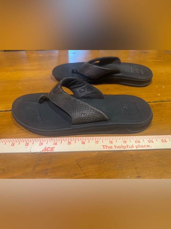 REEF Rover Leather Upper Flip Flop - size 11 main image 4